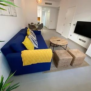 Apartamento Bonito De 2 Con Terraza, Málaga
