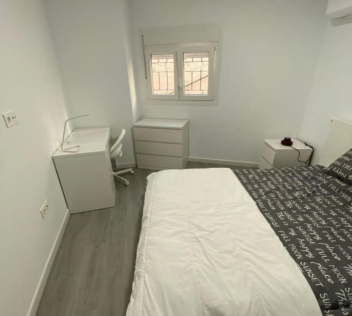 3 Rooms Con Terraza Junto A Monte Victoria Malaga Spain