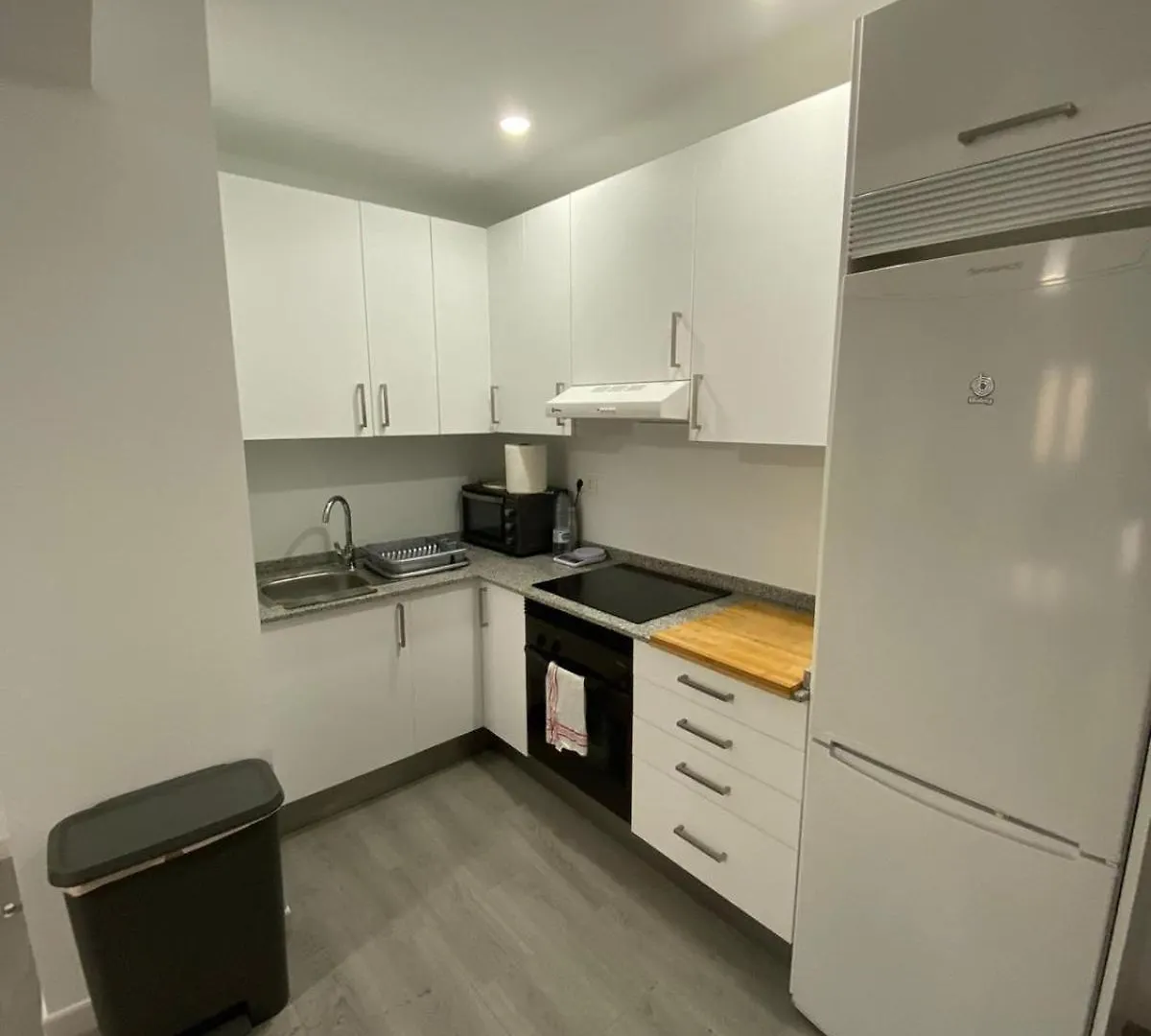 Apartment 3 Rooms Con Terraza Junto A Monte Victoria Malaga